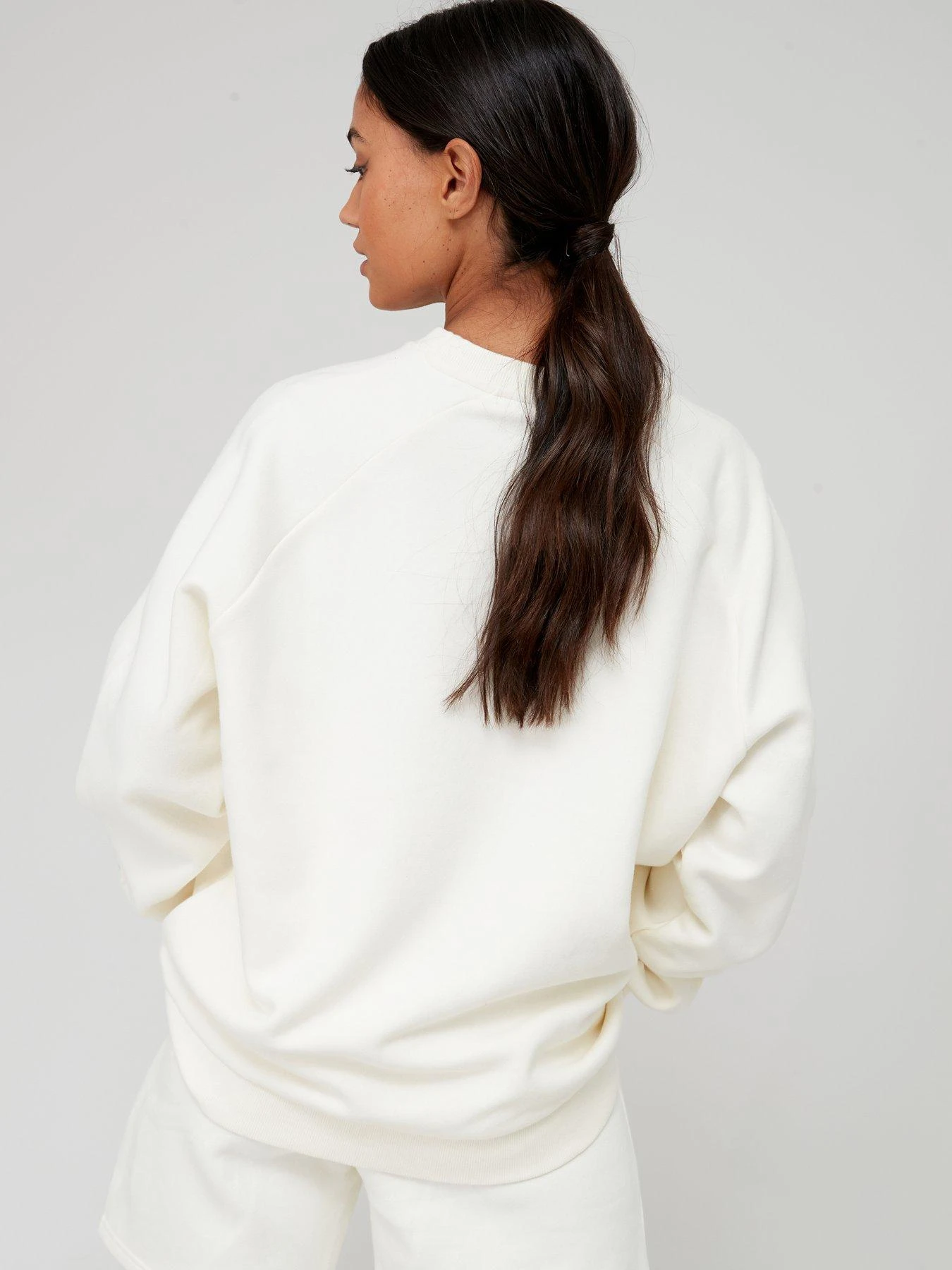Ellesse Voliero Sweatshirt - Off-White 4 Ellesse Voliero Sweatshirt - Off-White - Image 2