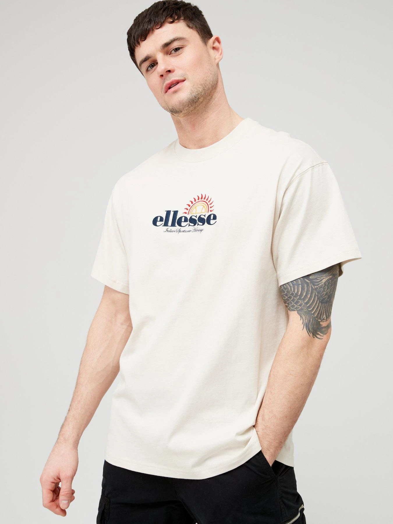 Ellesse Aestas Tee - Beige 3 Ellesse Aestas Tee - Beige