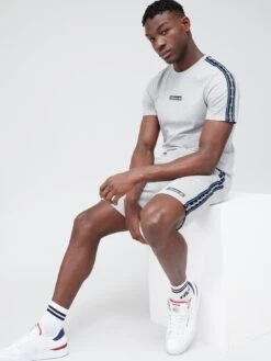 Ellesse Poke Short - Grey -Ellesse VE8GE SQ4 0000000005 GREY MDd