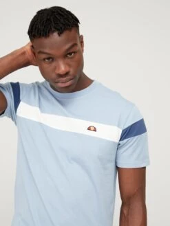 Ellesse Caserio Tee - Blue -Ellesse VE8HN SQ4 0000000150 LIGHT BLUE MDd