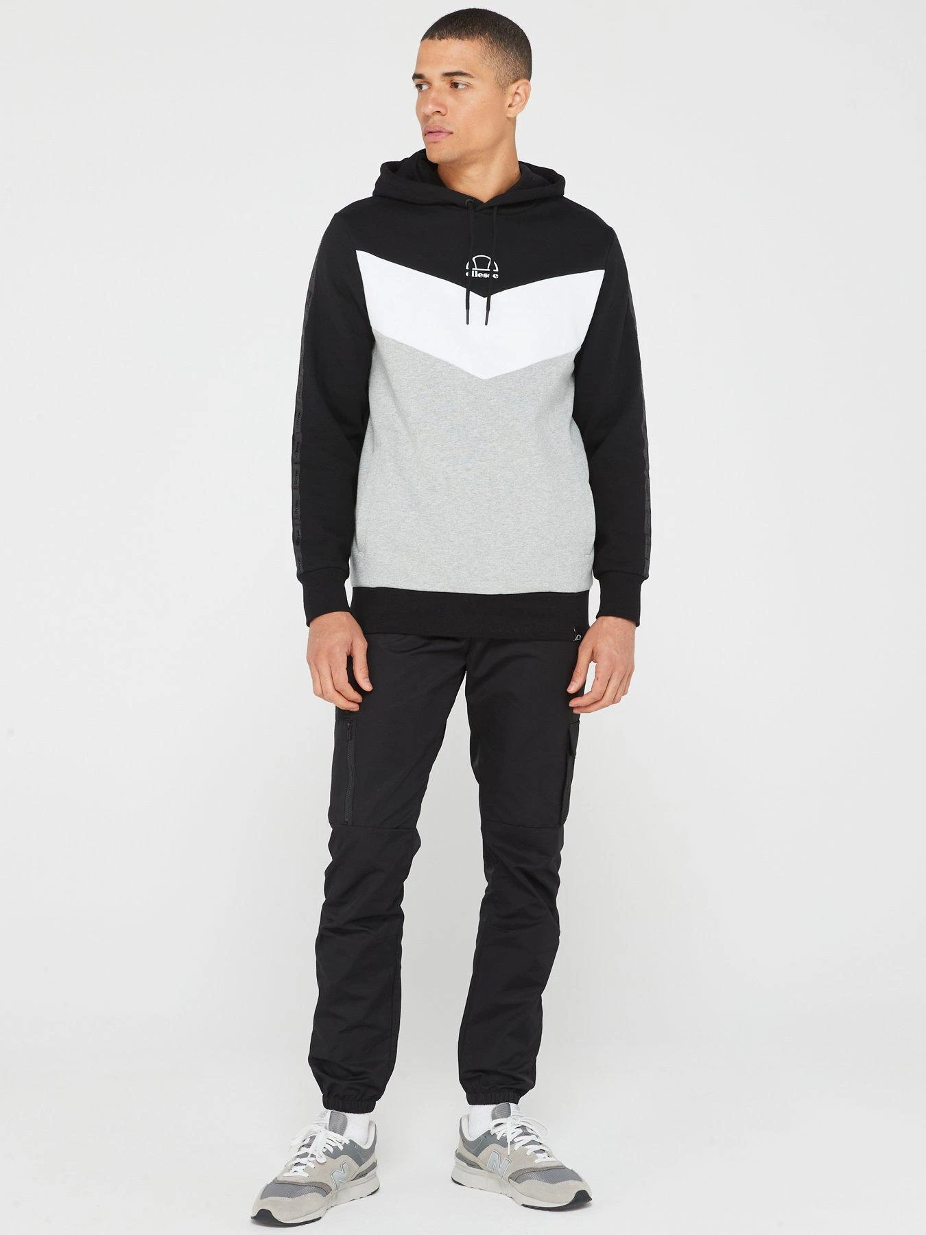 Ellesse Corpo Hoodie - Black 5 Ellesse Corpo Hoodie - Black - Image 3