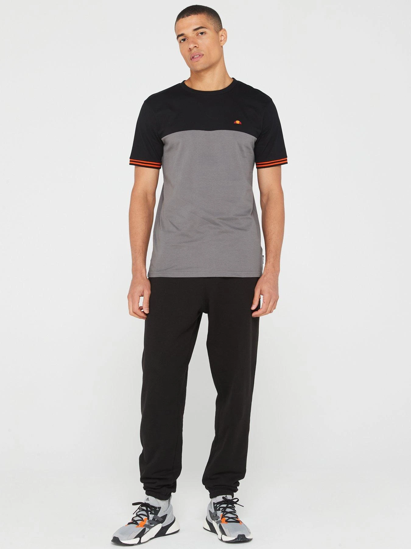 Ellesse Alenta Tee - Black 5 Ellesse Alenta Tee - Black - Image 3